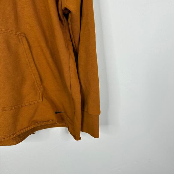 Nike Women's Icon Clash Fleece Training Hoodie - Picture 4 of 9